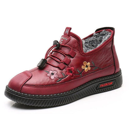 Davin™ SoftStep Fur Moccasins