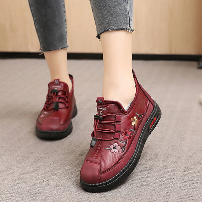 Davin™ SoftStep Fur Moccasins