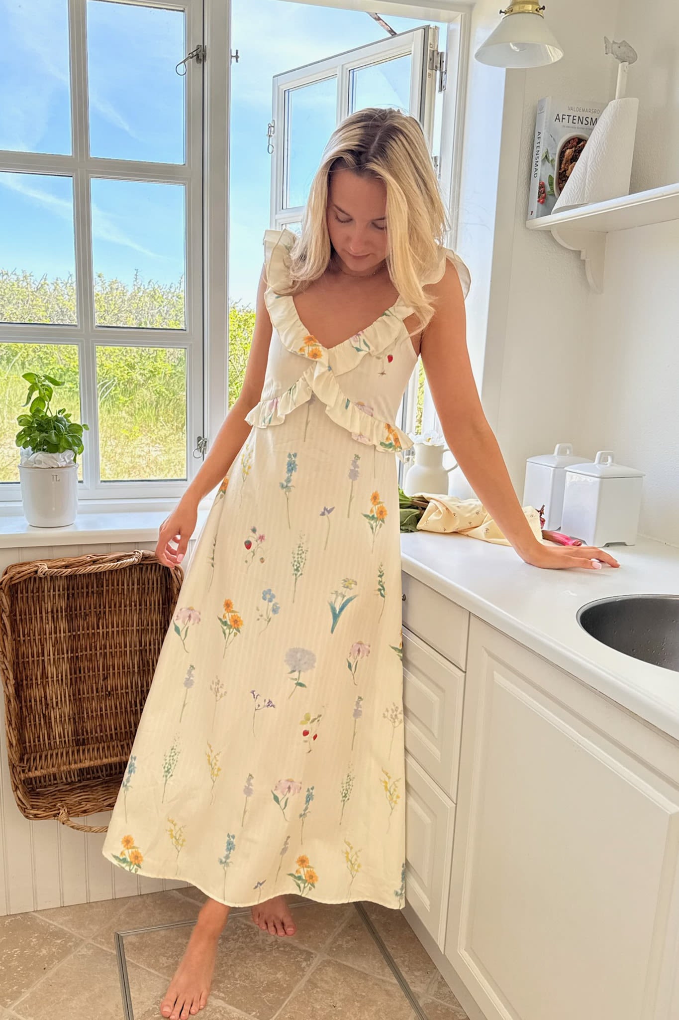 MelbaIC Dress - Off White Flower Print