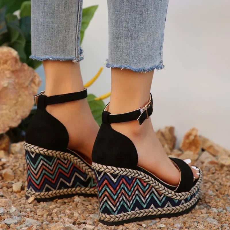 Florénia - Boho Wedge Sandals