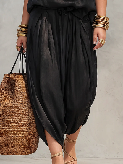 Aurora – Sleeveless top with American collar and pleated pants