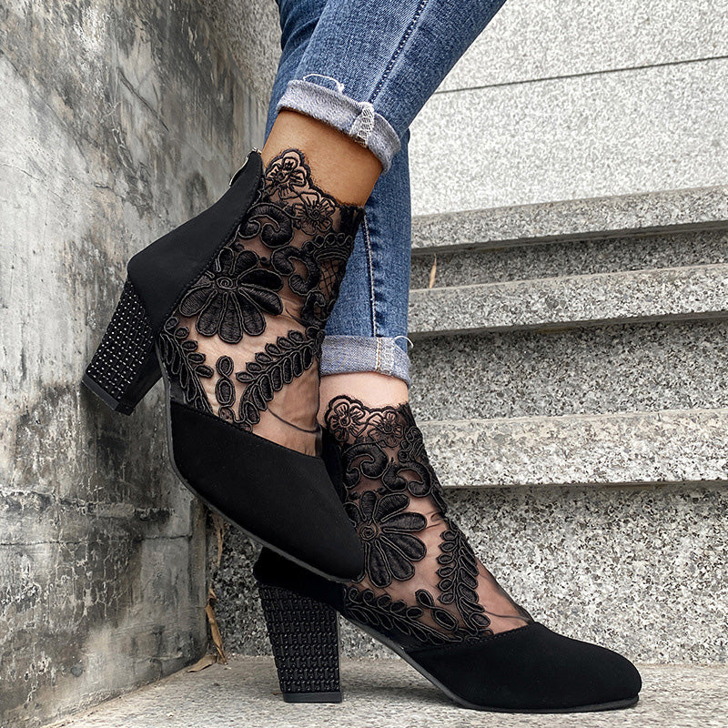 Elegant Lace Heel Sandals