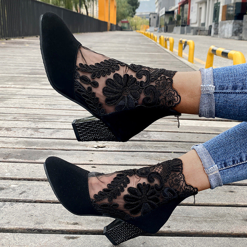 Elegant Lace Heel Sandals