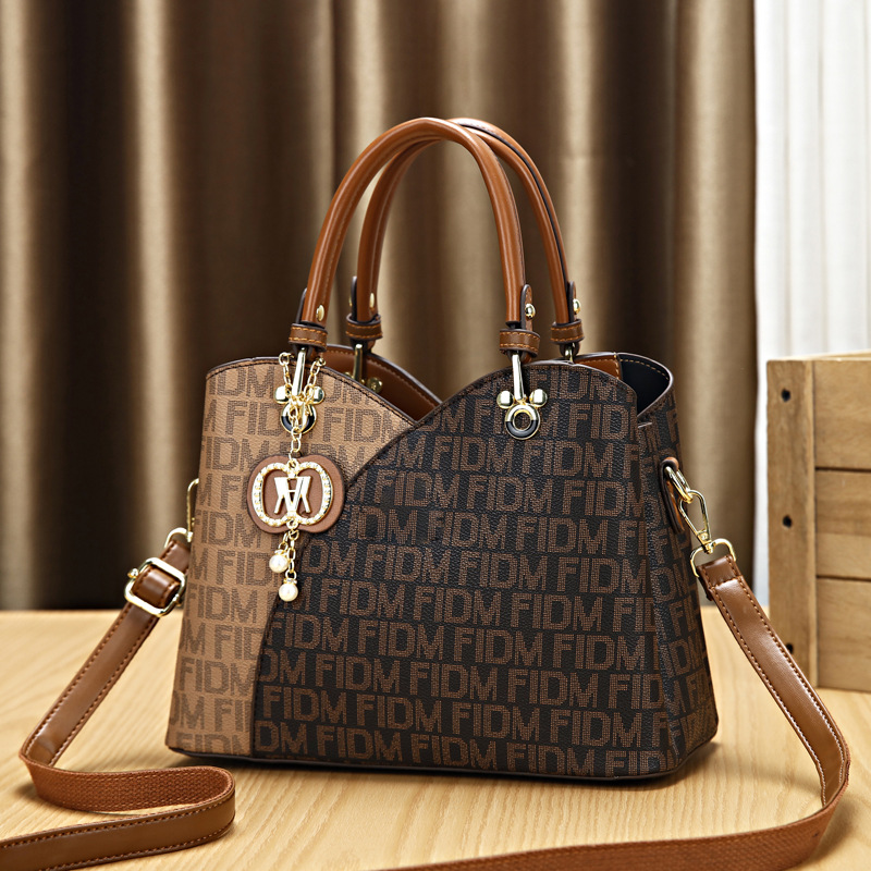 Chic Everyday Handbag