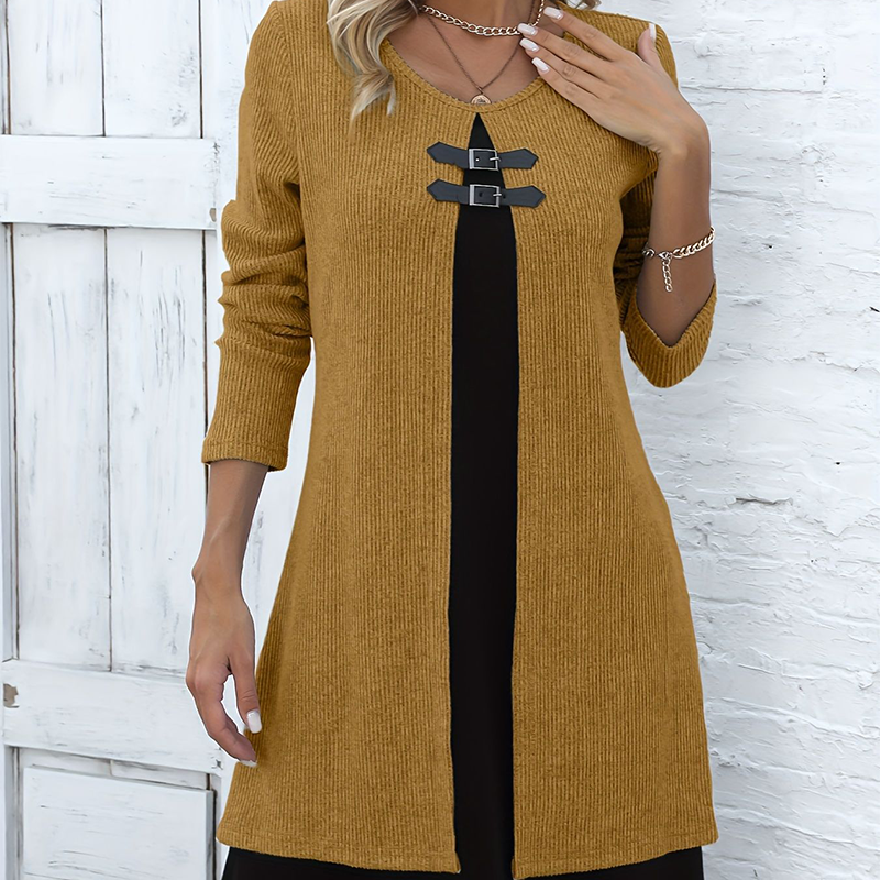 💃🌸 Women’s A-line knee-length dress with a subtle two-piece look